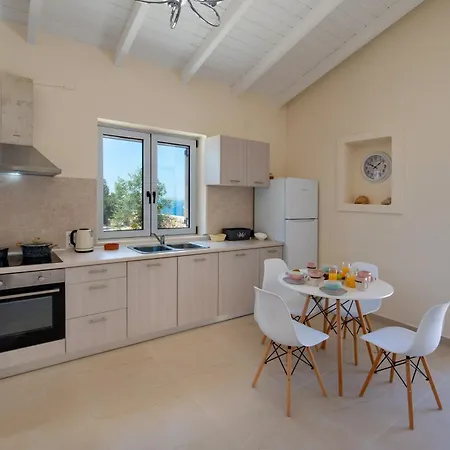 Triton's Nest Appartement *